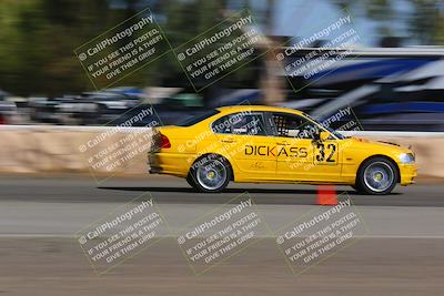 media/Oct-02-2022-24 Hours of Lemons (Sun) [[cb81b089e1]]/1020am (Front Straight)/